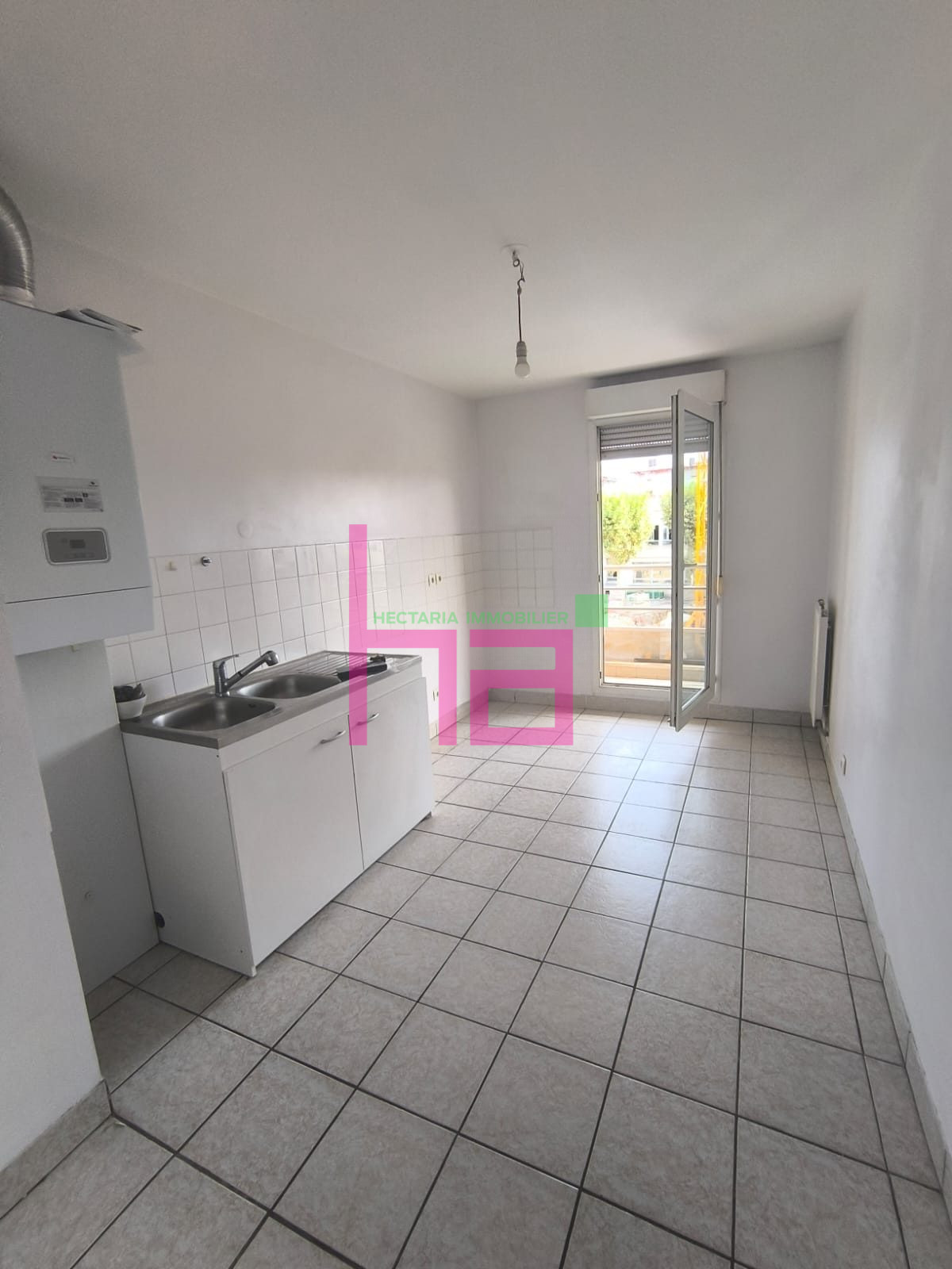 Appartement proche de la Doua / université - Photo 5