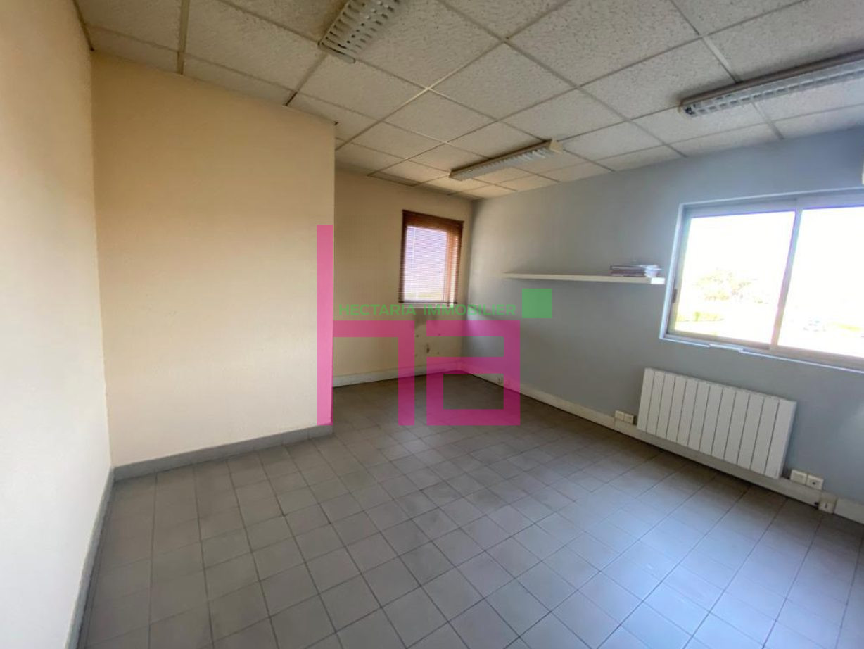 Immobilier Professionnel à louer Genas - Photo 10