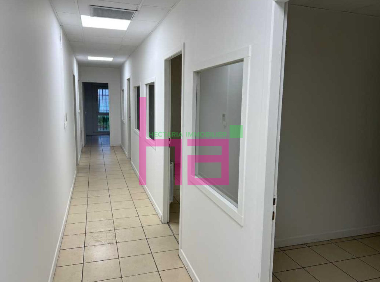 Immobilier Professionnel à louer Vaulx-en-Velin - Photo 13