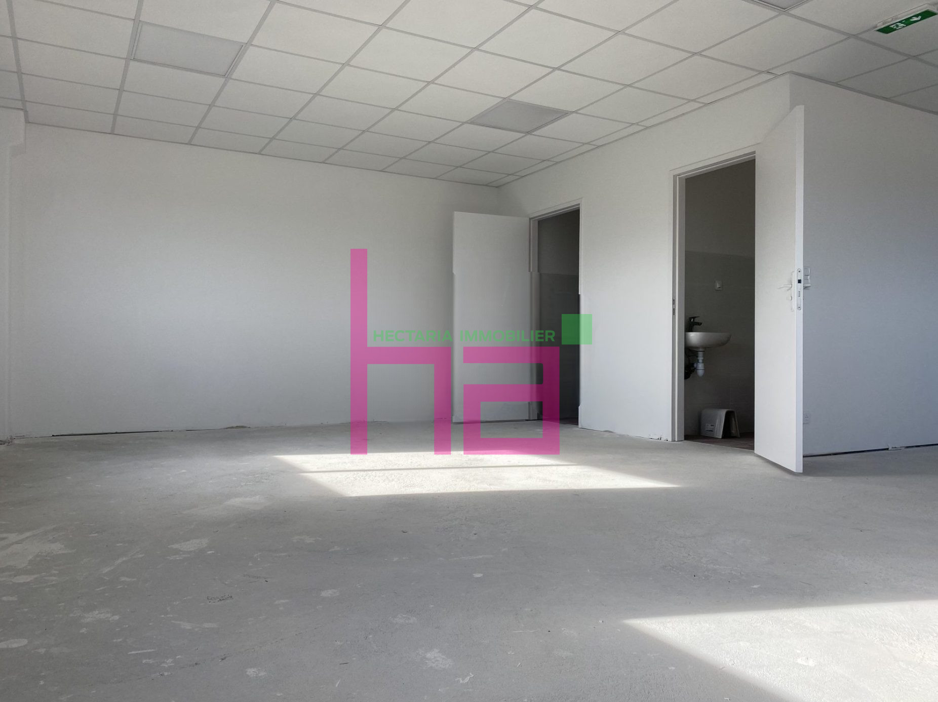 Immobilier Professionnel à louer Le Muy - Photo 10