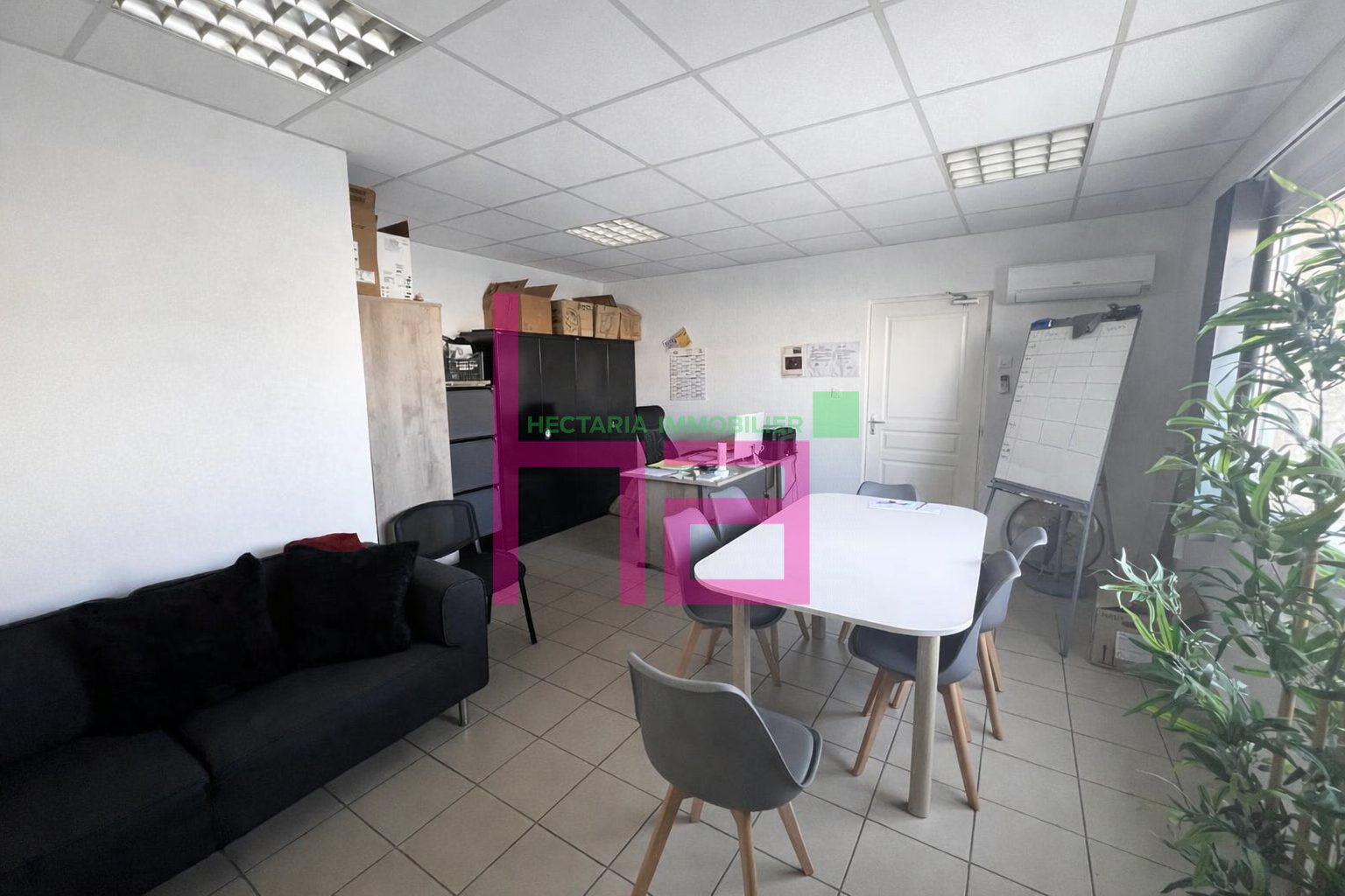 Immobilier Professionnel à louer Chassieu - Photo 2