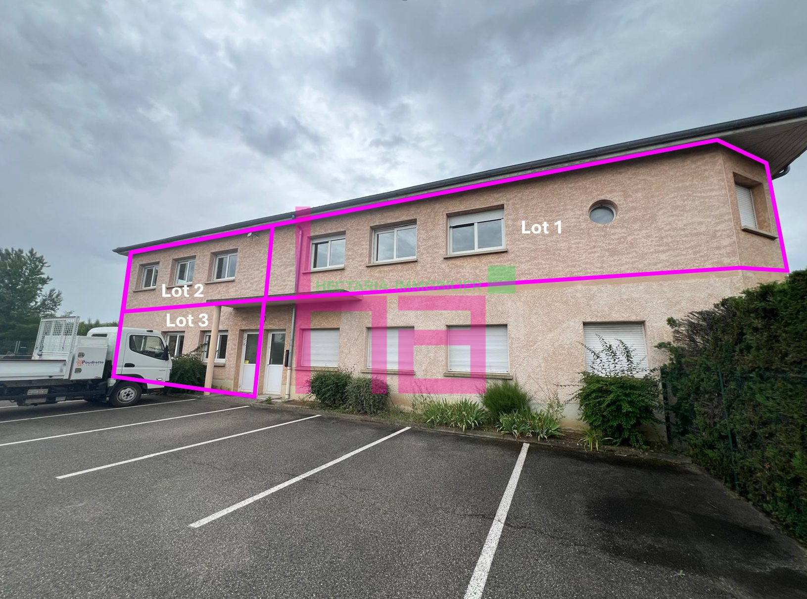 Immobilier Professionnel à louer Chassieu - Photo 1