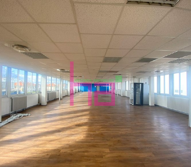PARC EUROGAL 1 – BUREAIX AVEC STOCKAGE - Photo 3