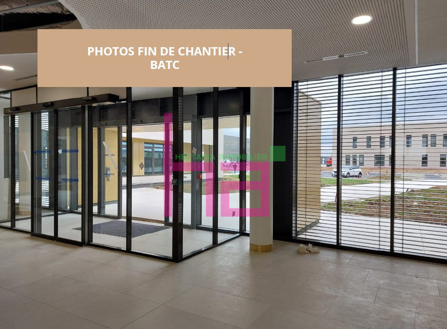 BUREAUX NEUF EN ETAGE A LOUER - Photo 6