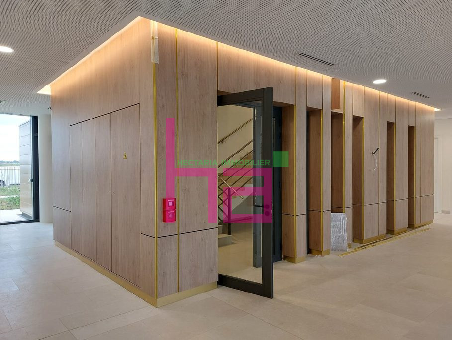 BUREAUX NEUF EN ETAGE A LOUER - Photo 4