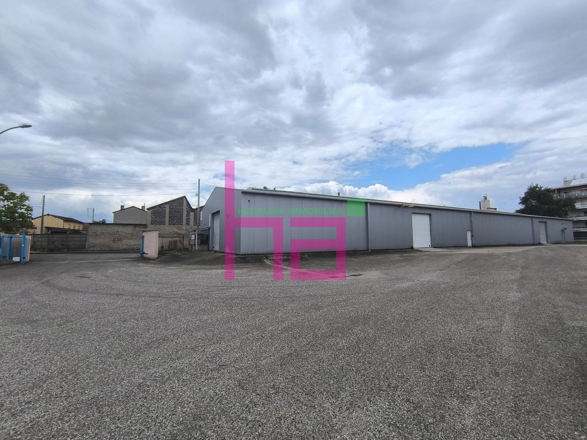 Immobilier Professionnel à louer Vénissieux - Photo 1