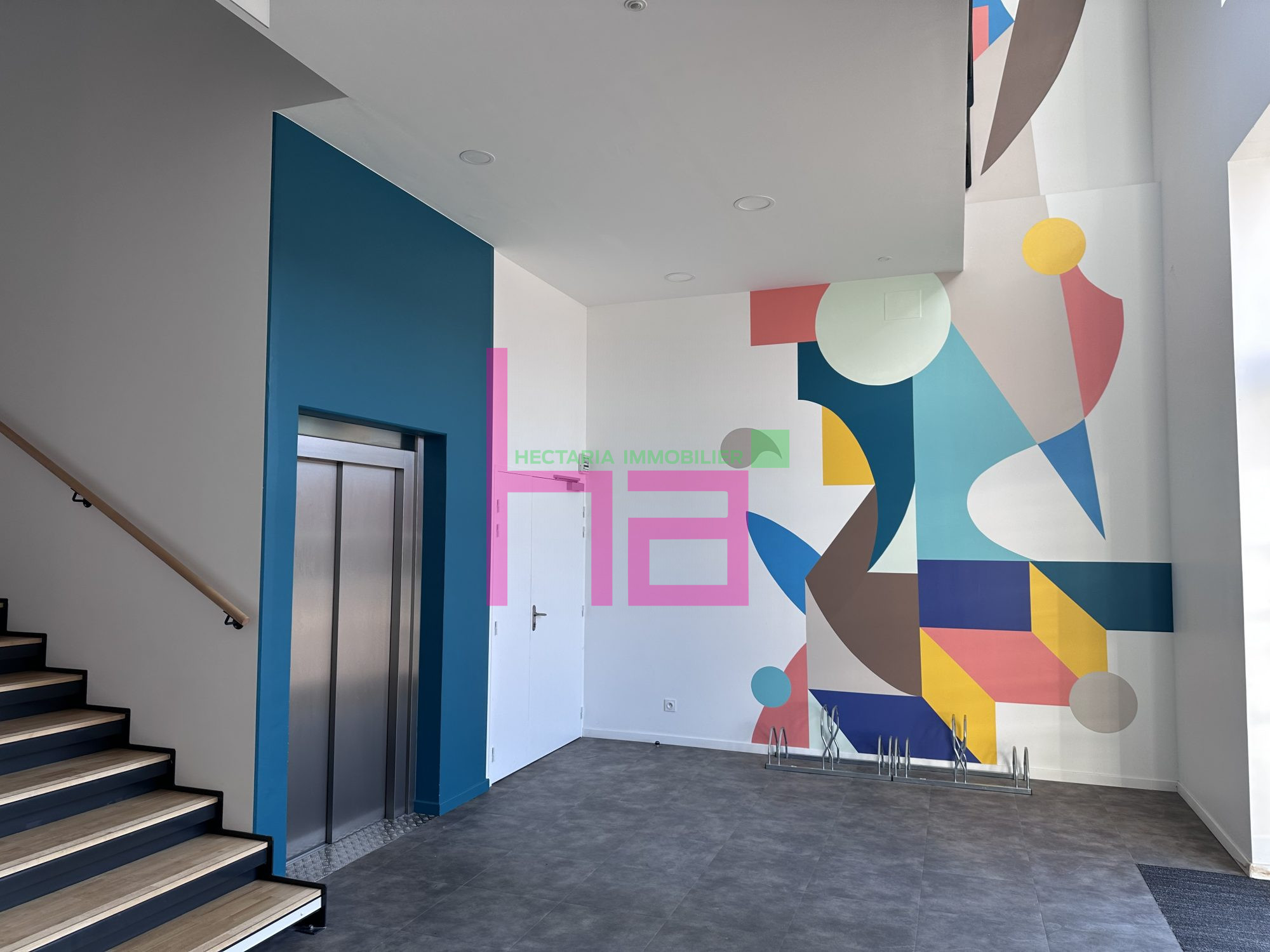 BUREAUX EN EXCELLENT ETAT – ROUTE DE GRENOBLE - Photo 850