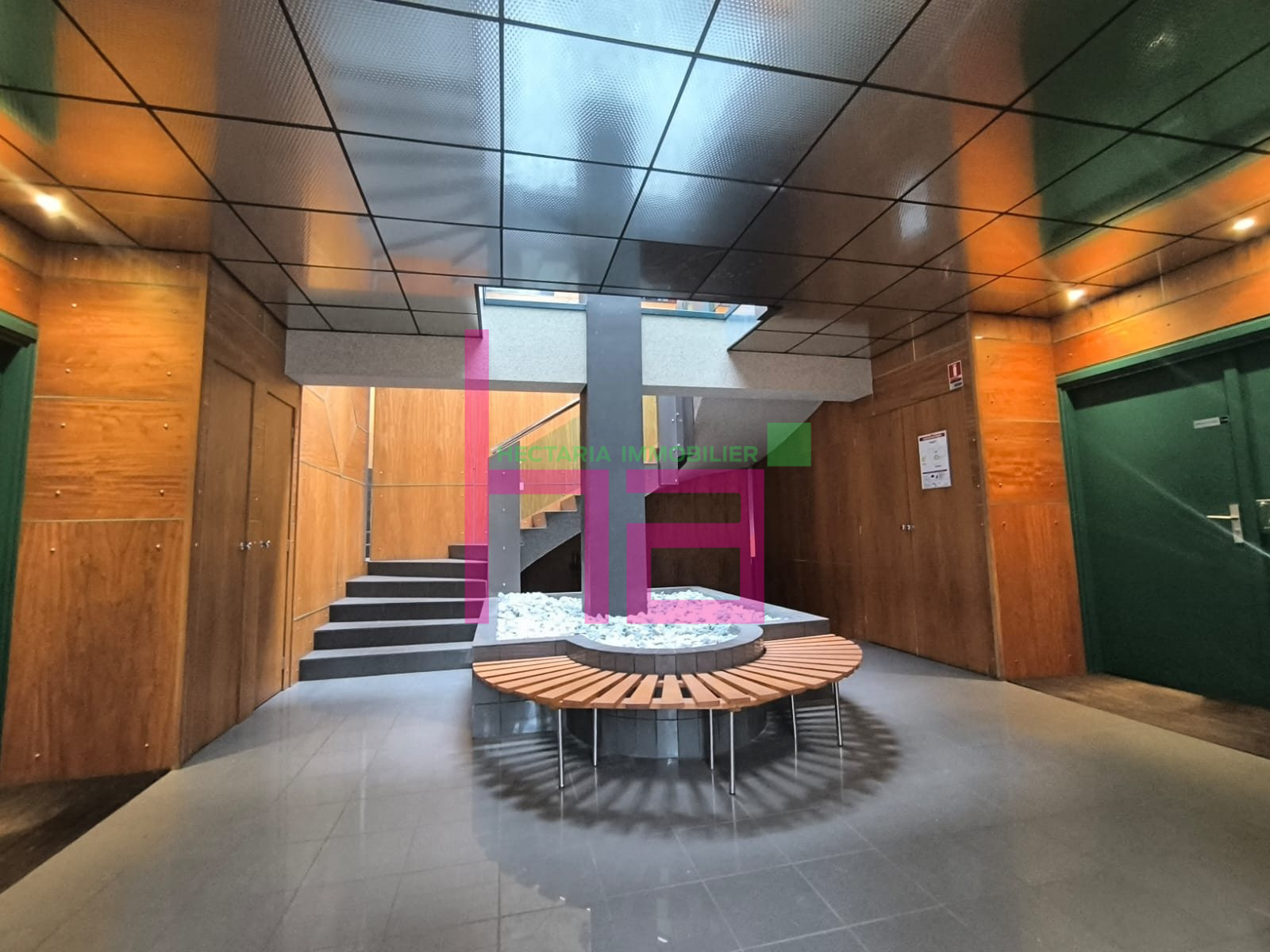 Immobilier Professionnel à vendre Lissieu - Photo 3