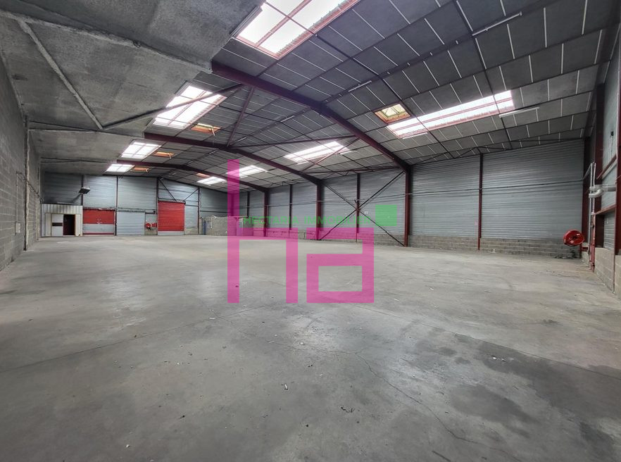 ENTREPÔTS A VENDRE A MEYZIEU - Photo 2