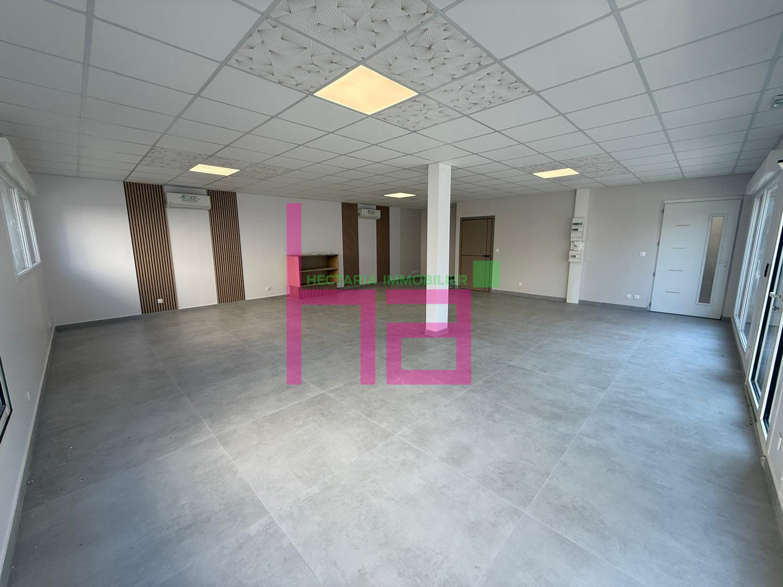 LOCAL COMMERCIAL/BUREAUX A VENDRE - Photo 3